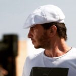 Pyotr Buslov Instagram - 📡 Архив.2010 на съёмочной площадке фильма «Высоцкий. Спасибо, что живой». Продюсеры К.Эрнст, А.Максимов П. Хет М. Шлихт. Исполнительные, Лёша Кублицкий и Стас Довжик @stanislav.dovzhik . Сценарий Никита Высоцкий. Фильм снят на плёнку Kodak 35 мм. Съёмочных дней до восьмидесяти, полезный хрон 250 минут! DOP Игорь Гринякин! Фильм собрал в отечественном прокате @sonypicturesru 📽📽📽около 30 млн долларов. Знаете ли вы, что есть четырехсерийная версия фильма?! Кто смотрел?!📺 #высоцкий #владимирвысоцкий #архив #кино🎬 #первый #напервомканале #дирекциякино #съемки #съемкифильма #петрбуслов #бумер #bimmer #режиссер #action #motor #director #фильмы #cinema #снимаюКино #профессияРежиссер #всемдобра