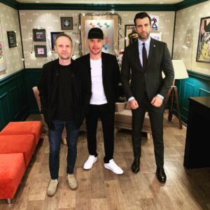 Pyotr Buslov Instagram - Спасибо за поддержку🎬🎬🎬 РЕСПЕКТ @vecherniy_urgant @tribuna @urgantcom @sever_elena #БУМЕРанг #ДмитрийНагиев #ТимофейТрибунцев #ВладимирСычев #ЕленаСевер #РоманМадянов #МаксимВиторган #СветланаУстинова #ВалерияСушина #АнтонЛапенко #АннаУколова #РоманПопов #КлимШипенко #ПавелВорожцов #АртемБобцов #ДенисЛебедев #СеменСлепаков #МаксимКоновалов #КонстантинМурзенко #ПетрБуслов #РусскийСевер