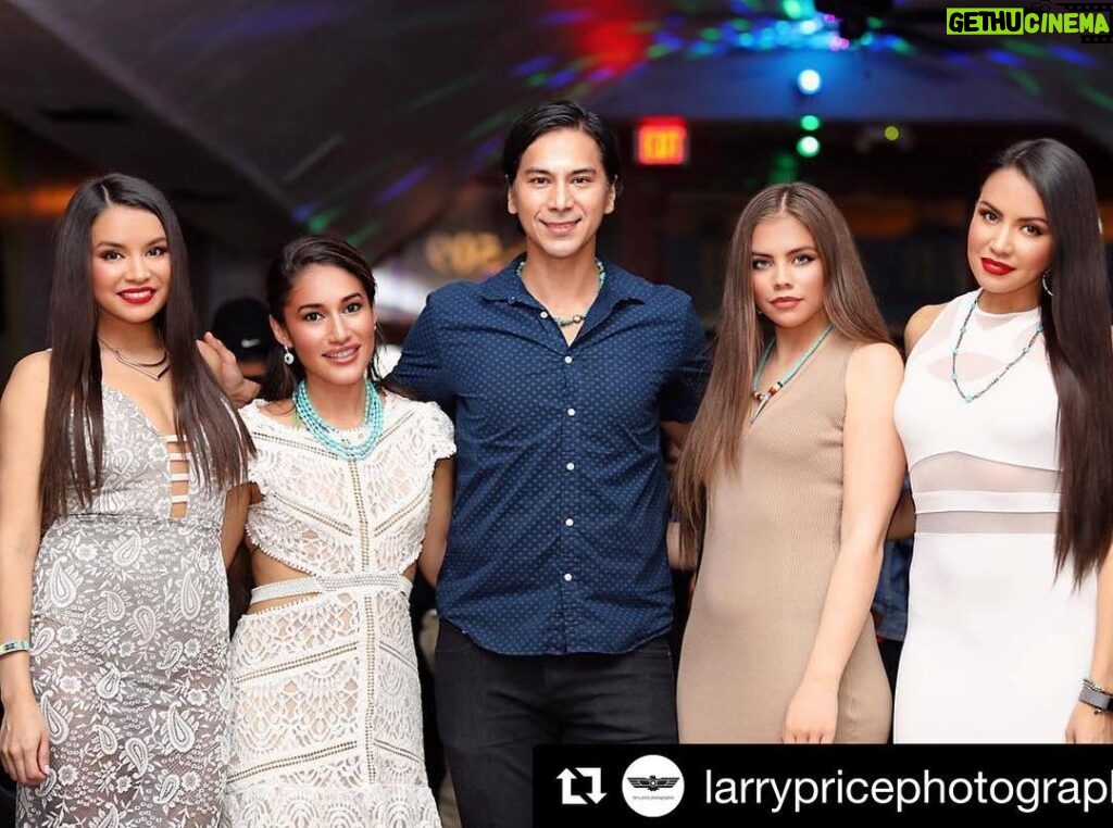 Q'orianka Kilcher Instagram - Love this!:) There is nothing better then spending time with your best friends while working on raising awareness on an important issue facing our community’s💕💕🙌🏼 Thank you @larrypricephotographer! For capturing this moment! #gon #opioidepidemic #ourvoicesmatter #nativevoices4nativejustice #unity #albuquerque #picoftheday