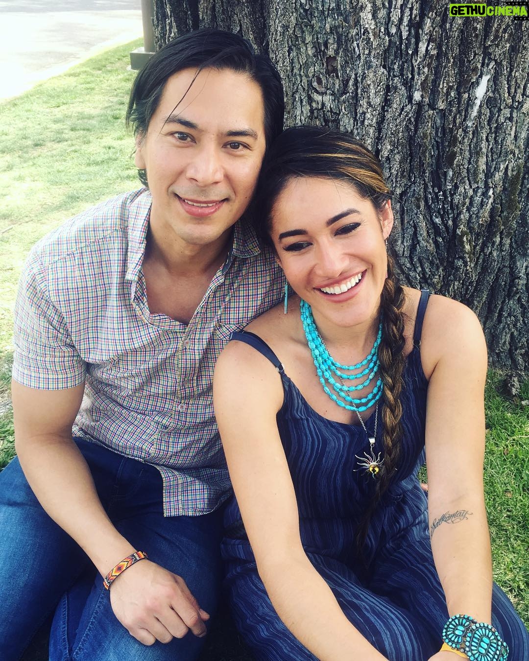 Q'orianka Kilcher - 1.4K Likes - “You don't choose your family. They are God's gift to you, as you are to them”
Desmond Tutu. Love you!!! @kalaniqueypo 🙏🏼😘💕🙌🏼 #albuquerque #newmexico #gon #lunch #thenewworld #reunited #likenotimehaspassed #justbeyourself #allyouneedislove