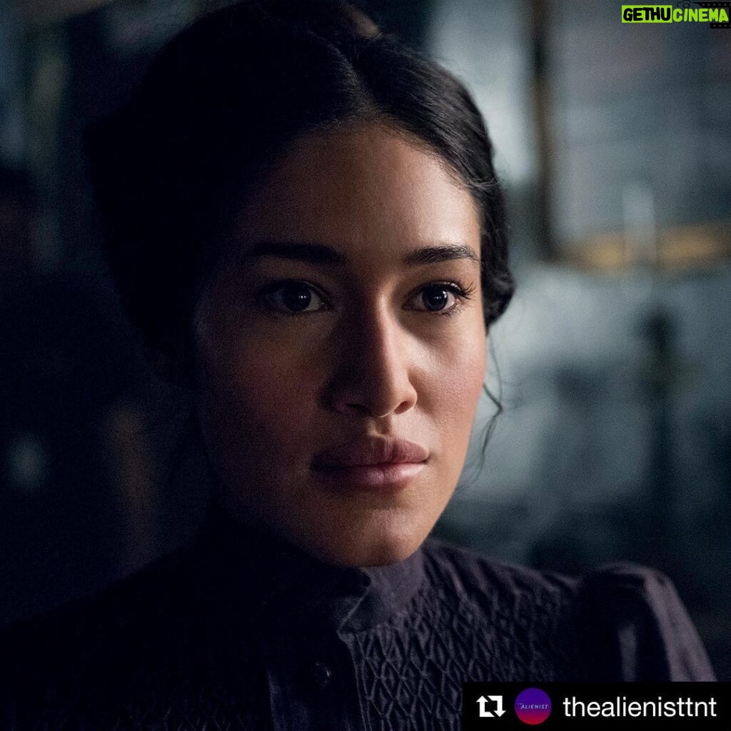 Q'orianka Kilcher Instagram - #Repost @thealienisttnt 🙏🏼🖤So grateful and blessed to be a part of #thealienist family!! ・・・ “I have served in Dr. Kreizler’s household for many years, tending to his every need. He took me in as a young girl despite my bleak past and I intend to repay him for his kindness and compassion. Many people don’t see him like I do. He has a cold, hard exterior, driven by his logic and scientific methods. But deep within, he is very much a warm-hearted and generous man, always trying to shield me from the ugliness of this world. What was once love shared within a special friendship between Dr. Kriezler and I, has now blossomed to become much deeper than that.” #marypalmer #drkreizler #paramount #tnt #tntd #TheAlienist #budapest