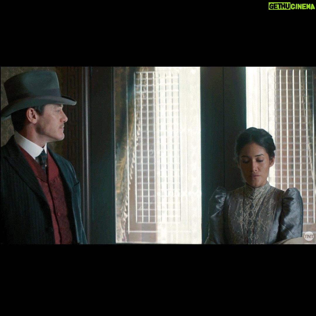 Q'orianka Kilcher Instagram - Hope everyone can Tune-in: To watch a new episode of @TheAlienistTNT, Monday at 9/8c. @TNTDrama #thealienist #tnt