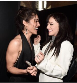 Q'orianka Kilcher Instagram - Happiest of Birthdays to not only my best friend, but one of my favorite human beings and souls on this planet!!! It is such a blessing and honor to know you and have your friendship, kindness,heart, bright light and spirit in this lifetime! This world gained a living angel here on earth when it had you! Thank you for laughing through life with me, I love you to the moon and beyond always!😘🙏🏼💕🙌🏽🎉 🎂 🎈 @francescaeastwood