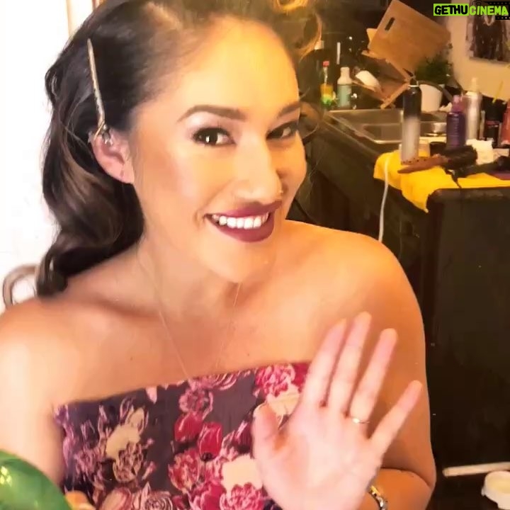Q'orianka Kilcher Instagram - Getting ready for the #emmys Big Love to my amazing team! Stylist @stylelvr makeup @anthonymerante hair @mikafowlerxx @personapr @grantrobertsfit color by @colorbymattrez @ginasbeverlyhills