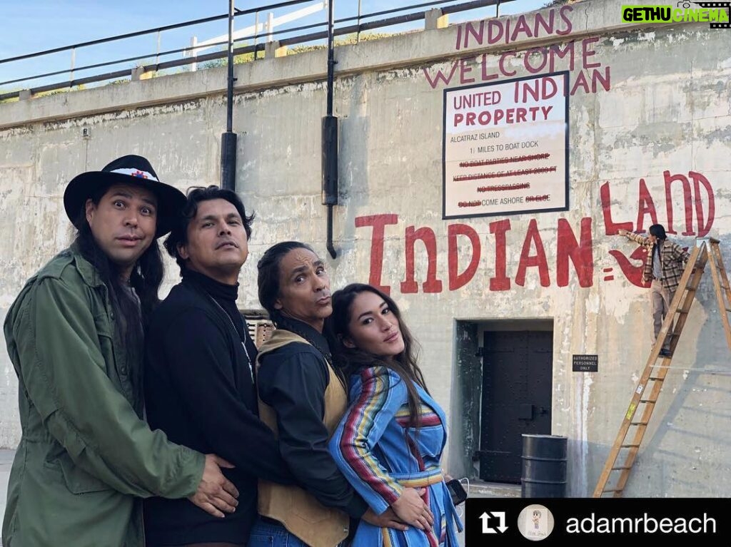 Q'orianka Kilcher Instagram - 😂😂🙌🏼🖤 #Repost @adamrbeach Weekend be like “wouldn’t it be cool to be in an episode of @drunkhistory on @comedycentral and not have a hangover “ Coming Soon @dallasgoldtooth @zahnmcclarnon @qoriankakilcher