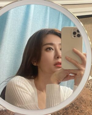 Qin Lan Instagram - 夜🌙戏