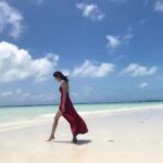 Qin Lan Instagram - 怀念 旅行 的海❤️🌹