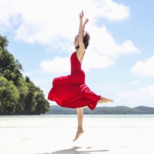 Qin Lan Instagram - 怀念 旅行 的海❤️🌹
