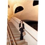 Qin Lan Instagram - 与老朋友又见面了。@toryburch, #ToryBurch , #ToryBurchSS24