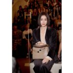 Qin Lan Instagram - 与老朋友又见面了。@toryburch, #ToryBurch , #ToryBurchSS24