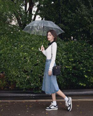 Qin Lan Instagram - hi