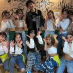 RAY Instagram - DJ FUKUさん主催の毎回ダンサーさん達とコラボするアイスク🍨 踊られへん俺からするとダンサーさん達にはほんまrespect🙏 刺激的な1日 ありがとうございました @dj_fuku #アイスク #SINGER_RAY #REGGAE #DANCER