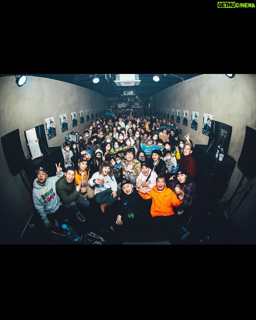 RAY Instagram - アマレイRUB A DUB TIME🎤 歌いにきてくれた KAWMAN、HEAD BAD、IKKEI、晴輝、BONE。 2時間カットしてくれたパルック、EARLY回してくれたSTERO。 後輩達にも刺激もらえる俺は恵まれてる🔥 みんなありがとう🙏 photo by @junya_thirdeye #SINGER_RAY #アマレイ #ラバダブ #LEFLAH