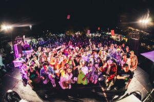 RAY Instagram - 平安レゲエフェスティバル⛩
久しぶりの京都でのLIVE

平安神宮の目の前ってゆう最高なロケーションで
お客さんも元気でめちゃくちゃ楽しいLIVEでした🙏
あとPETERさんのDON'T GIVE UP歌う前のMCで泣きそうなりました。。

呼んでくれたサペさん、BUSH HANTERに感謝です！
来年もあることを願ってます🙏
@bhm_sape 
#SINGER_RAY
#BUSHHANTER
#平安神宮

photo by @junya_thirdeye