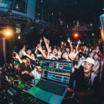 RAY Instagram - Guerrilla FridayラバダブSP 大阪REGGAE VIBES 最高すぎ やっぱラバダブ好きやわーSHOWでは味わえないあの感じ！おもろすぎた LIFE STYLE SOUNDが作り出すDANCE HALL 毎月第一金曜日はjouleへ #ゲリラフライデー #singer_ray #LIFESTYLESOUND photo by @junya_thirdeye Costume provided by @leflah_official