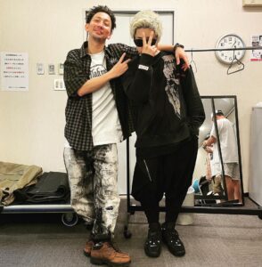 RAY Instagram - APOLLO ONEMAN LIVE お疲れ様👏 めっっちゃ良かった🔥 肩たたき券で涙腺緩んだわ さすがですね 俺もワンマンやりてーーー🔥🔥 #APOLLO #REGGAE