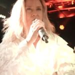 Róisín Murphy Instagram - My BOILER ROOM SET will be broadcast TODAY 4pm BST / 5pm CEST! Singing new tracks and mixes for the very first time, in a brilliant little club in Paris, surrounded by a lovely crowd 🙌 Please join me as it goes live on YouTube… I’ll be there chatting with you on the comments section 💙🌀 LINK IN BIO clothes @waltervanbeirendonckofficial 😇 #roisinmurphy #boilerroomtv #boilerroom #waltervanbeirendonck #hitparade #fader