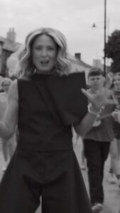 Róisín Murphy Instagram - My new single Fader and the official music video is out now! I went home, to Arklow, to direct the video. I still have to pinch myself IT WAS LIKE A DREAM! The sun shone like Hollywood and the people of Arklow shone even brighter ☀️ My sincerest thanks to all the groups and talented people, young and old who took part in this very special day. You make me so proud to be from Arklow🍀🇮🇪 Listen & watch via link in bio #roisinmurphy #hitparade #fader #newmusic #electronicmusic #songofthesummer