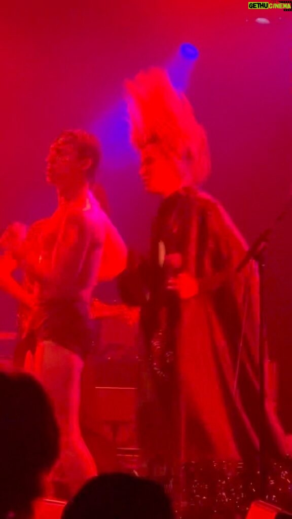Róisín Murphy Instagram - Would you Touch The Leather? 🖤💦 Last night I had a little sing with @fat_white_family @electricbrixtonofficial 👁️ See you tonight for Hit Parade Unplugged and Dangerous @nath_brudenell in Leeds. #roisinmurphy #fatwhitefamily #roisinmurphylive #fatwhitefamilylive #touchtheleather