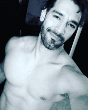 Raúl Coronado Instagram - Noches !  #mondaynight #mondayfunday #night #buenavibra #actor #mexico #locacion