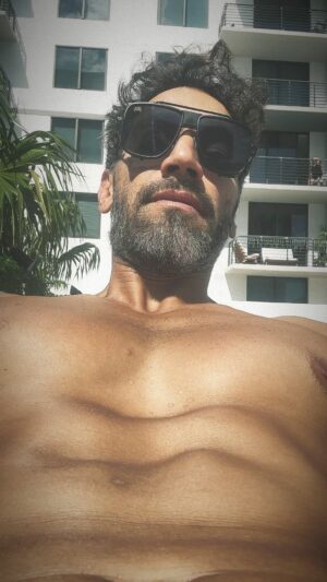 Raúl Coronado Instagram - 😌😉😎Fuck it !!!!! #miami #fuckit  #pool