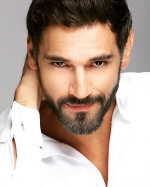 Raúl Coronado Instagram - 😘😘😘. #shooting #actor #😎