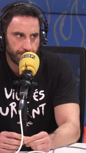 Raúl Pérez Instagram - ¿ALGUIEN PUEDE EXPLICARME CÓMO DEMONIOS HAN ACABADO HABLANDO DE UNA SEÑORA MUERTA RODEADA DE PELUCHES?