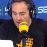 Raúl Pérez Instagram - Los hijos ilegítimos del rey emérito lanzan una versión inédita de ‘We are the world’ ¿Y dónde la vas a escuchar si no es en #TodoPorLaRadio🤣? 🔊La imitación de @raulperez_76