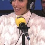 Raúl Pérez Instagram - ¿Con qué outfits soléis celebrar la Nochevieja? Yo querría ser @lorenacastell pero me falta estilo, elegancia, algo de gusto... Luego está @danirovira que haga lo que haga está bien. Maldito sea. Cadena SER