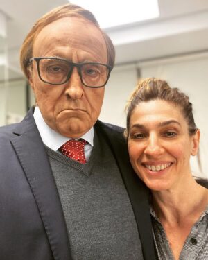 Raúl Pérez Instagram - E-moción de censura en @elintermedio 
#Tamames 
INCREÍBLE caracterización de @sanchezfernandezelisabeth 🙌🏻🙌🏻❤️