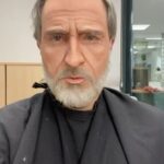Raúl Pérez Instagram – El Rey llegó a @elintermedio con los mejores deseos.
¡¡Feliz Navidad a tod@s!!