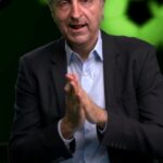 Raúl Pérez Instagram - ¡El EDITORIAL de @josep.pedrerol sobre El Clásico entre Barça y Real Madrid! ⚽ #chingoles #humor #futbol #pedrerol #elclasico #florentino #barçamadrid #fcb #realmadrid #elchiringuitotv