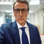 Raúl Pérez Instagram - “Podría presentar el @elintermedio pero no quiero” #Fakejoo #investidura (Caracterización de la very best @sanchezfernandezelisabeth)