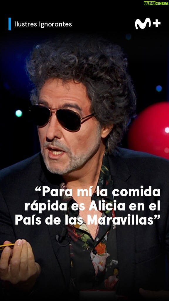 Raúl Pérez Instagram - En este #IlustresIgnorantes hemos hablado sobre la comida rápida, entre otras muchas cosas 😜   Ya puedes disfrutar de este programa al completo con las intervenciones de Javier Coronas, Javier Cansado, @pepe_colubi, @patriciaespejo__ y Andrés Calamaro (por Raúl Pérez) en Movistar Plus+. Movistar+