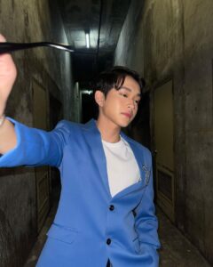 Rabin Angeles Instagram - The Ship Show now showing in cinemas nationwide!🚢 HMUA: @itsmevonmiranda Styled by: @iammejjimenez SM Megamall