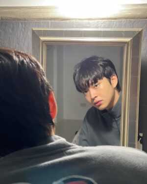 Rabin Angeles Instagram - Morning face🙈