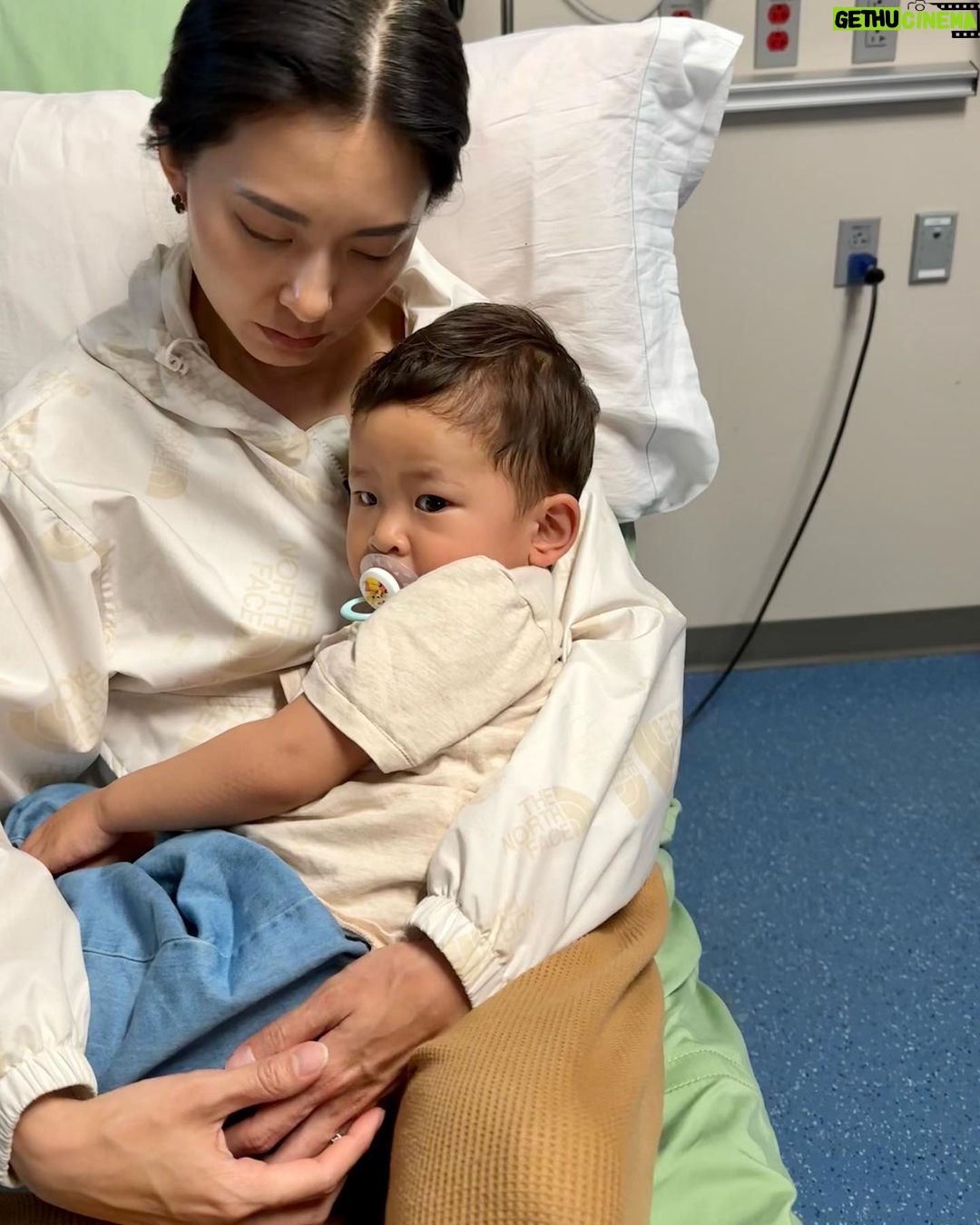 Race Wong Instagram - I hate it when my kids falls ill, especially when we are on the road. Dayton got a fever and for 48 hours, he didn’t wanna eat or drink milk. The normally noisy boy refused to speak, and that got us so worried. Brought him to the hospital and doctor said that as long as he is peeing and there are tears when he cries, he’s alright not to eat. Fluid intake is crucial. #motherhood