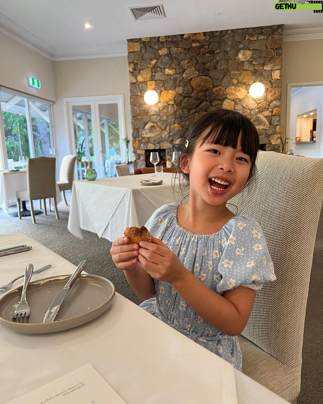 Race Wong Instagram - ❤️ Moments like this remind me of how priceless it is to have the support of someone special in our lives! 🤗 Hats off to my amazing husband for taking our daughters to Perth while I'm away for work. He is really #myHero. Special shout-out to @chrjstinee on your graduation. We are sooooo proud of you!! You’re amazing ❤️❤️❤️ If you have any amazing stories of your partner or other family members taking care of the children while you go away on work trips, share it with me. I’d love to hear them! #supporteachother #ourfamily #daddydaughtertime #familygoals #qualitytime