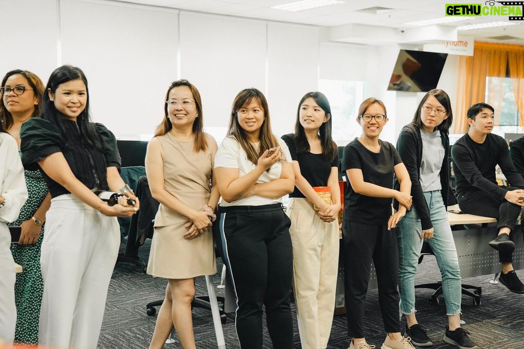 Race Wong Instagram - Our team is the power behind us! They work hard, show kindness, and never give up. We had so much fun at our #cny lucky draw today. At #ohmyhome we believe in the power of seeing different perspectives. That’s why we’re grateful for our amazing and diverse team members who bring their unique expertise and energy to the table