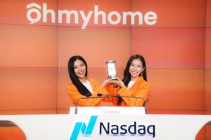 Race Wong Instagram - What a momentous day for our team today! Not only are we the first #Singapore company to be listed on the Nasdaq this year, we are also the first female founded proptech company to be listed in the US. We are humbled and thankful to everyone who made this happen. We will continue to do our very best for our customers because at the core of Ohmyhome, it’s always about families, homes and doing things right. #ohmyhomelisted #ohmyhomeipo #nasdaq #bellceremony #womenempowerment #homewherelovelives @rhondawong @rosannewong @ohmyhomesg @ohmyhomechinese