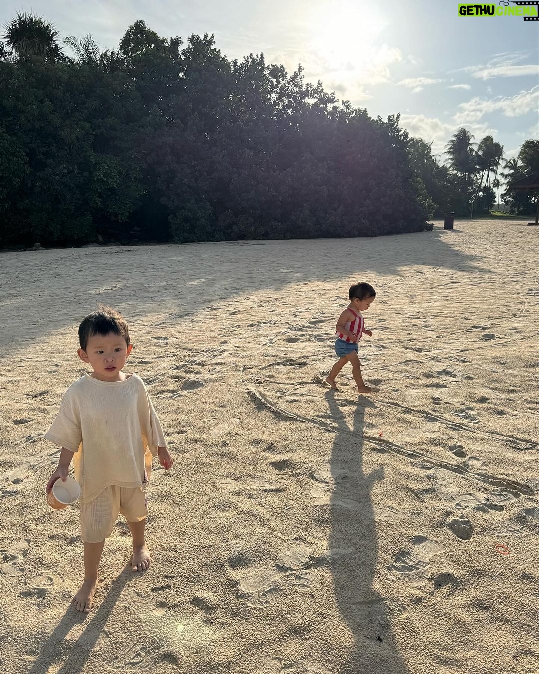 Race Wong Instagram - Love the vibe of the new @blukouzina at Sentosa’s Palawan beach. Weather was perfect until it rained and still I enjoyed watching my kids play in the rain. A refreshing experience from our city living. . . . #interiors #hotspot #trending @thedreamrproject