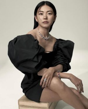 Race Wong Instagram - Thank you @prestigesg for featuring my sister @missracewong on your November cover and capturing her life journey so beautifully. 

As I read the article, I was completely immersed, feeling as though I was walking alongside her every step of the way toward her current success. Your portrayal truly does justice to her incredible journey. Thank you for honoring her and bringing her story to life.

🌹
Which is your favorite look of Race?

#prestige 
#covergirl 
#singapore
#racewong
@cartier 
#2R
#proudsister 
#rosannewong