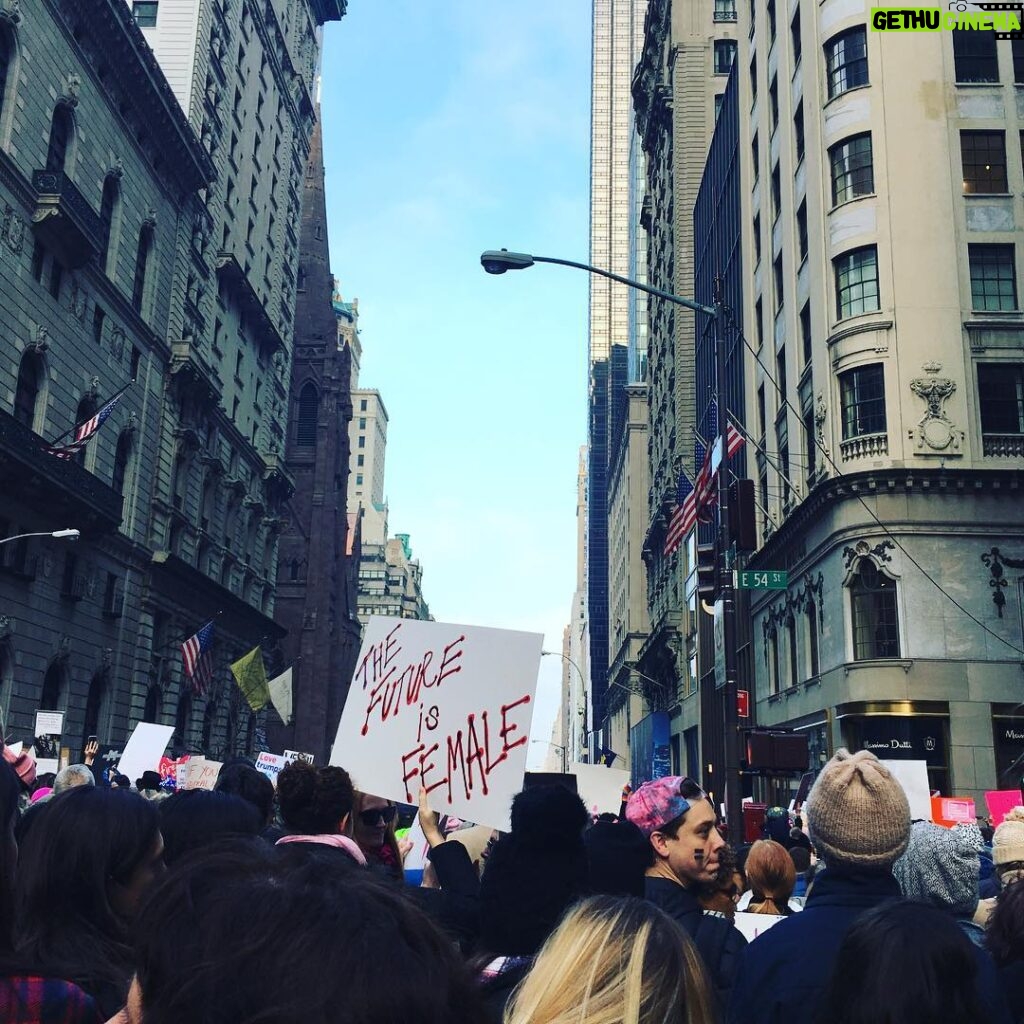Rachael Taylor Instagram - So proud to take a stand with everyone today🎤💪🌈🇺🇸