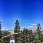 Rachael Taylor Instagram - #friyay 🌲☀️😍