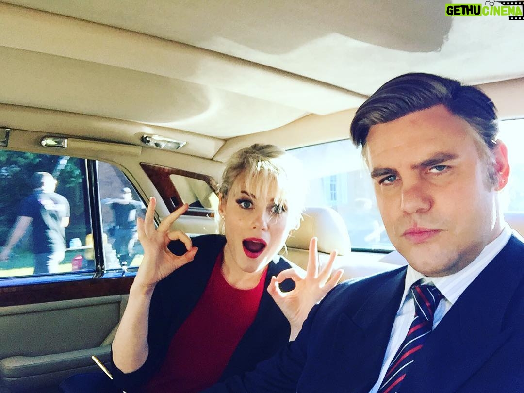 Rachael Taylor Instagram - #ff 🎥this handsome devil @dreamliver = top bloke! Can't wait to be back on Aussie TV! #comingsoon #houseofbond #80s ⚡️⚡️⚡️🇦🇺🇦🇺🇦🇺