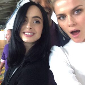 Rachael Taylor Instagram - #tbt on the move at comicon about to launch JJS1 🔥 with @therealkrystenritter and a blurry photobombing  @ekadarville 🎉🎉🎉
