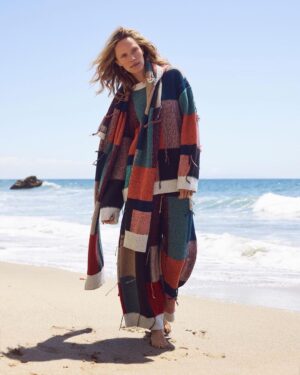 Rachel Roberts Instagram - One of my favorites. #waybackwednesday 
❤️❤️❤️❤️❤️❤️❤️❤️❤️❤️❤️❤️❤️
@marieclaireitalia @mel.karch @lauras9226 @peterbutlerhair @sergiocorvacho @peter.mcclafferty #marieclaireitalia #rachelroberts @avaniccol