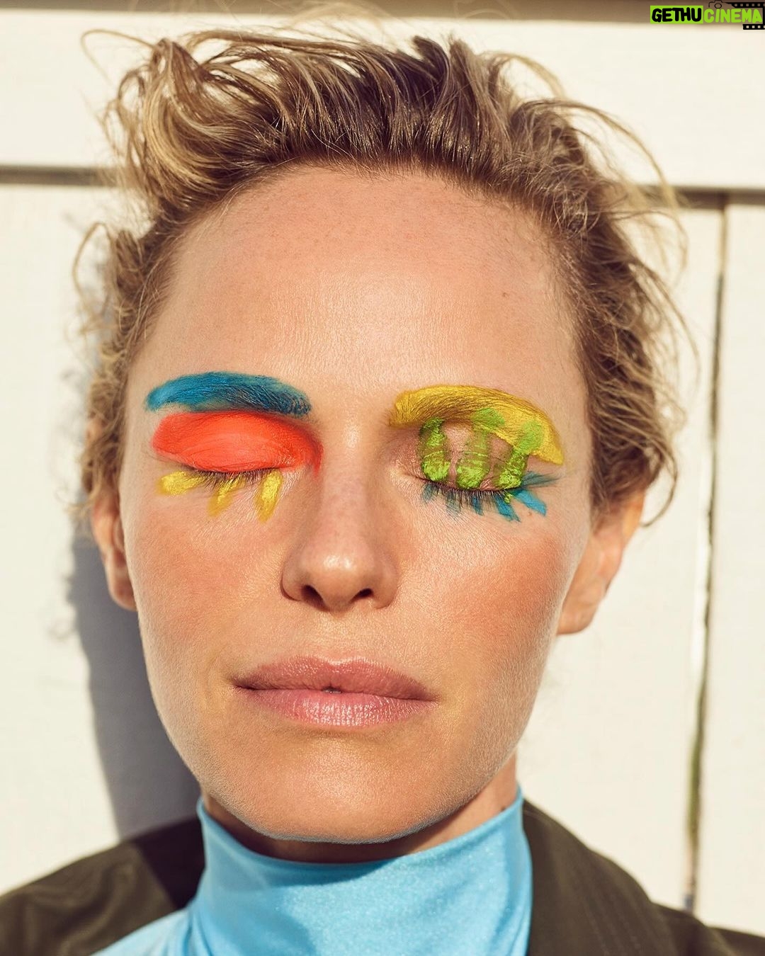 Rachel Roberts - 3.3K Likes - One of my favorites. #waybackwednesday
❤️❤️❤️❤️❤️❤️❤️❤️❤️❤️❤️❤️❤️
@marieclaireitalia @mel.karch @lauras9226 @peterbutlerhair @sergiocorvacho @peter.mcclafferty #marieclaireitalia #rachelroberts @avaniccol