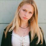 Rachel Roberts Instagram - Then…and now. ❤️ How the times flies. Happy 16th birthday Ava!!! So lucky I get to be your mamma. Hope this trip around the sun is as magical as you are, Monk! ✨⚡️💫✨⚡️💫 #avamisbehaver #thisis16 Malibu, California