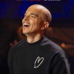 Rachid Badouri Instagram - Sur NETFLIX le 18 Janvier!🤩 @koscene 🙏🏼 @juste_pour_rire 🙏🏼 @usef_nait 🙏🏼 @fannylrobitaille 🙏🏼 @robbiepraw 🙏🏼 @brucehillsjfl 🙏🏼 @veroniquetrepanier79 ♥️🔒🙌🏼🫶🏼 #foryou #netflix